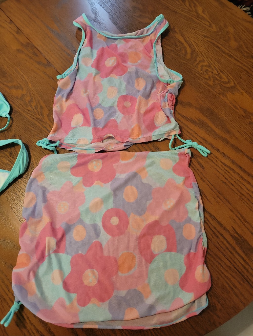 4-Piece Mint Green Bikini Swimsuit Set With Floral Tank Cover-Up & Skirt | Size